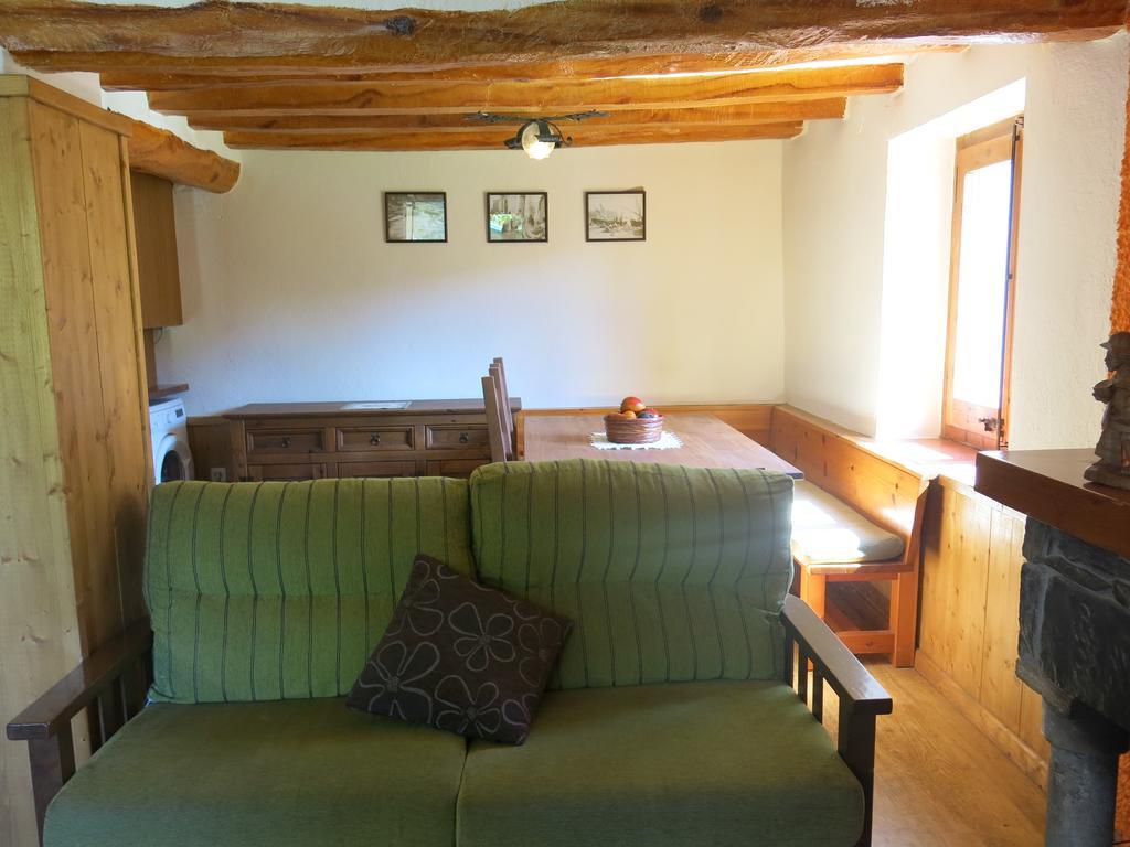 Apartamentos Rurales Les Barnedes Molló Exteriér fotografie